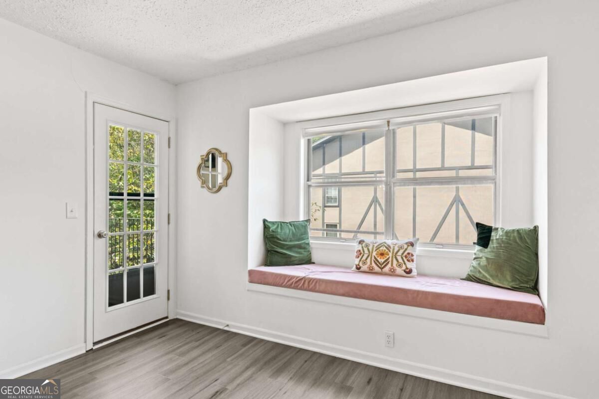 6851 Roswell Road # K24 Property Photo 8