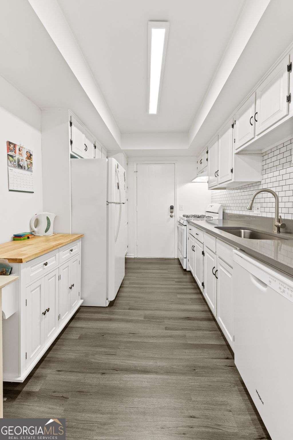 6851 Roswell Road # K24 Property Photo 13