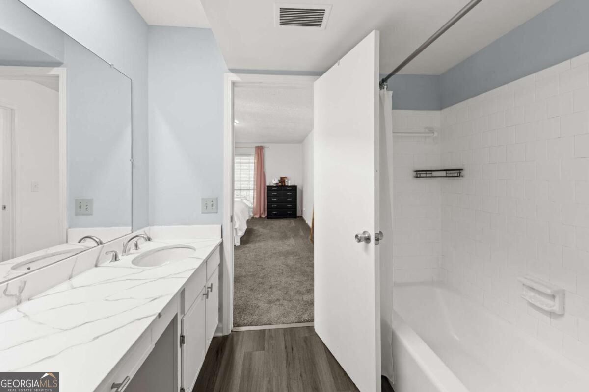 6851 Roswell Road # K24 Property Photo 20