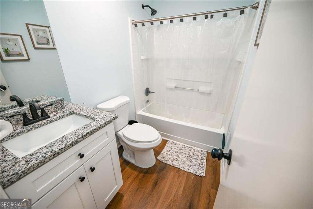 727 Tanners Bridge Circle Property Photo 20