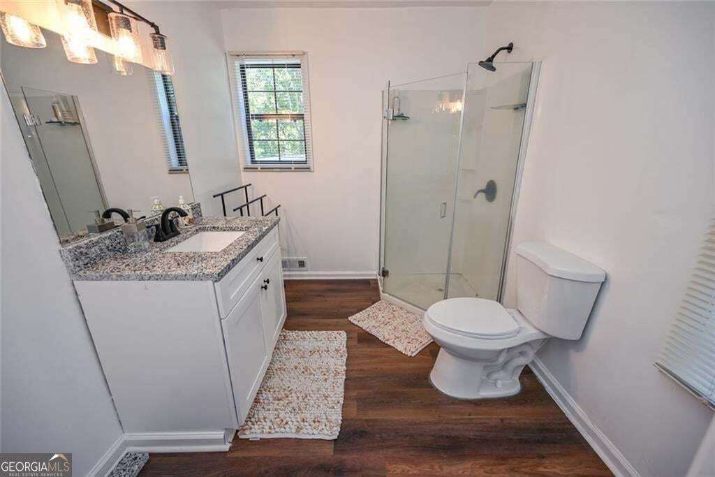 727 Tanners Bridge Circle Property Photo 32
