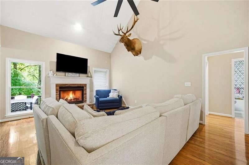 285 Hidden Branches Trail Property Photo 8
