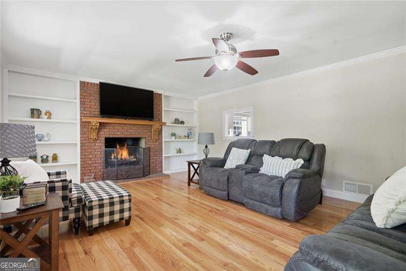 1511 Sandy Bottom Road Property Photo 4