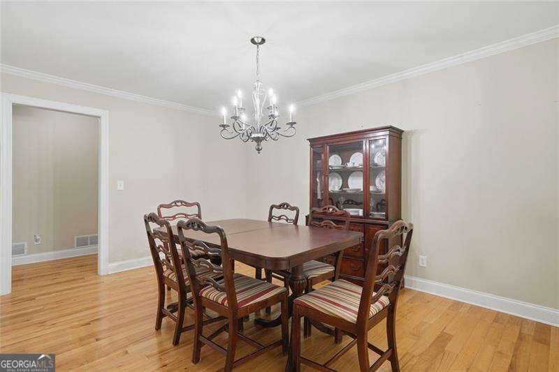 1511 Sandy Bottom Road Property Photo 9