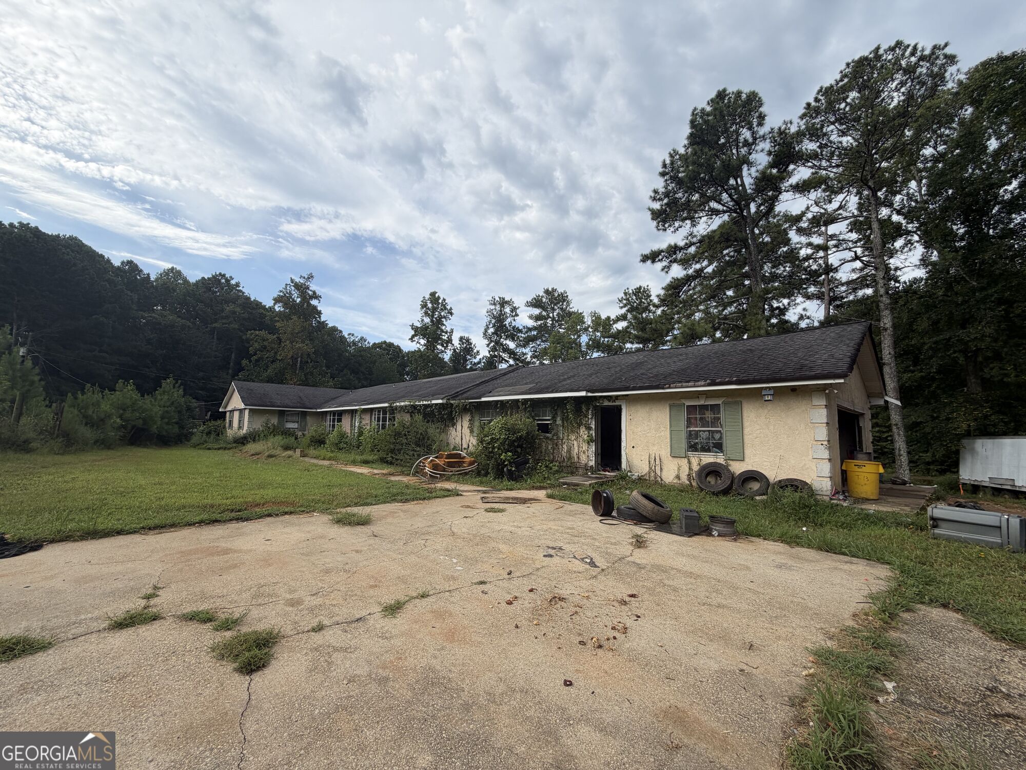8500 Cedar Grove Road Property Photo 4