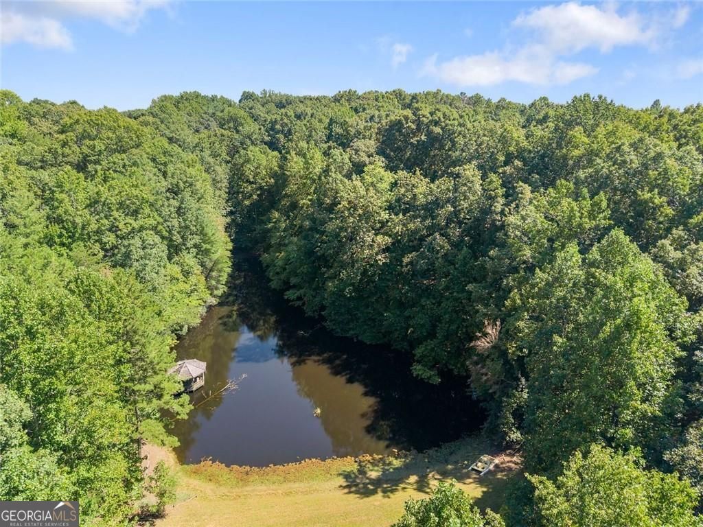 901 Peachtree Cove Property Photo 18