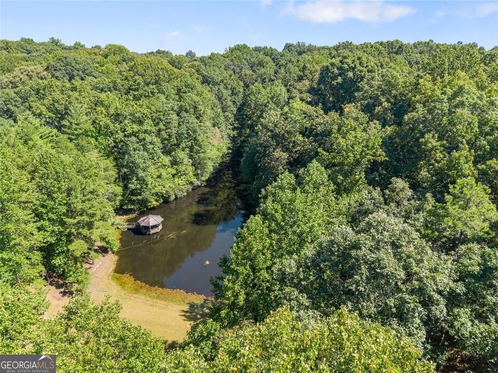 901 Peachtree Cove Property Photo 20