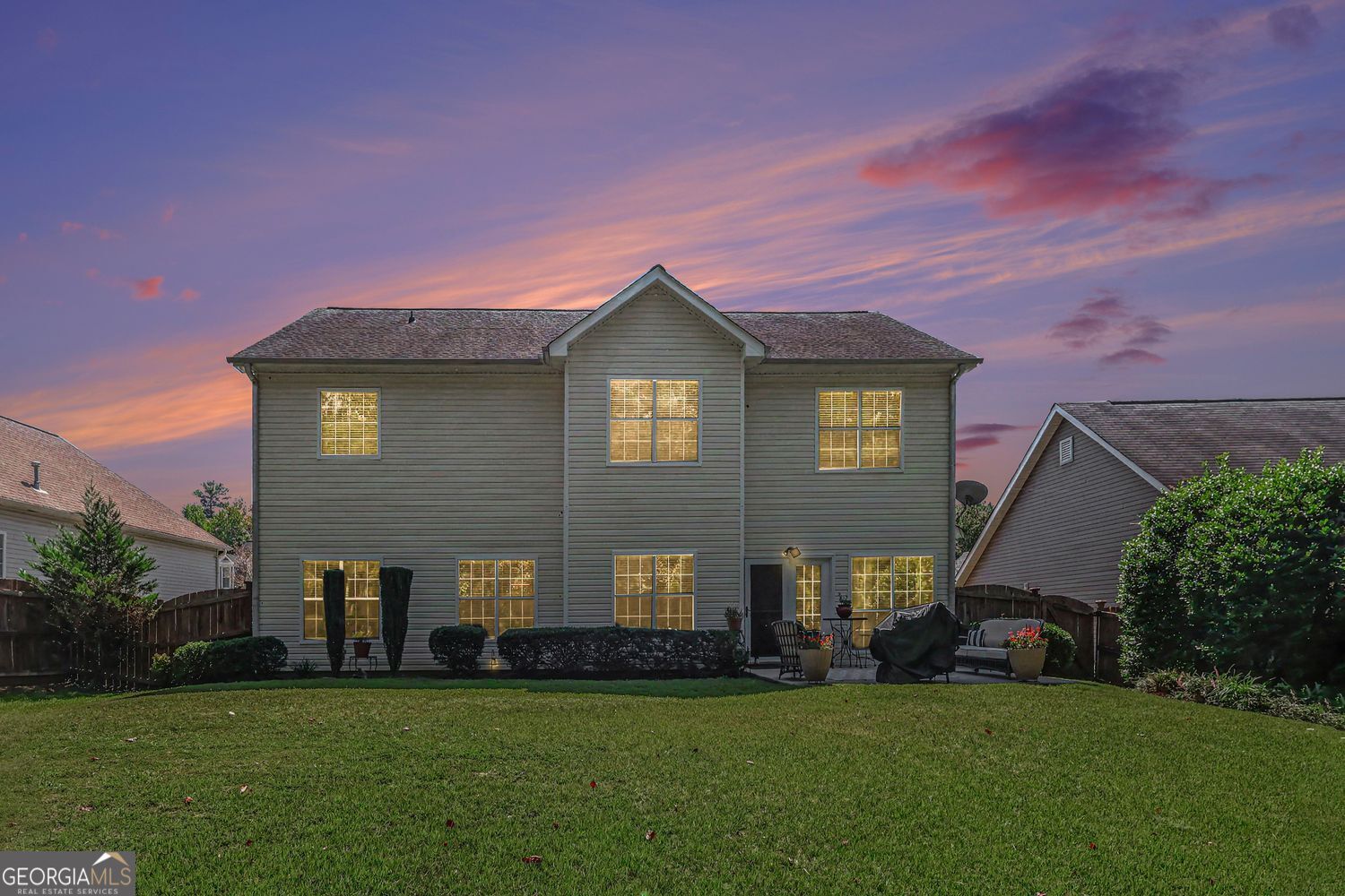 4485 Greycliff Pointe Sw Property Photo 2