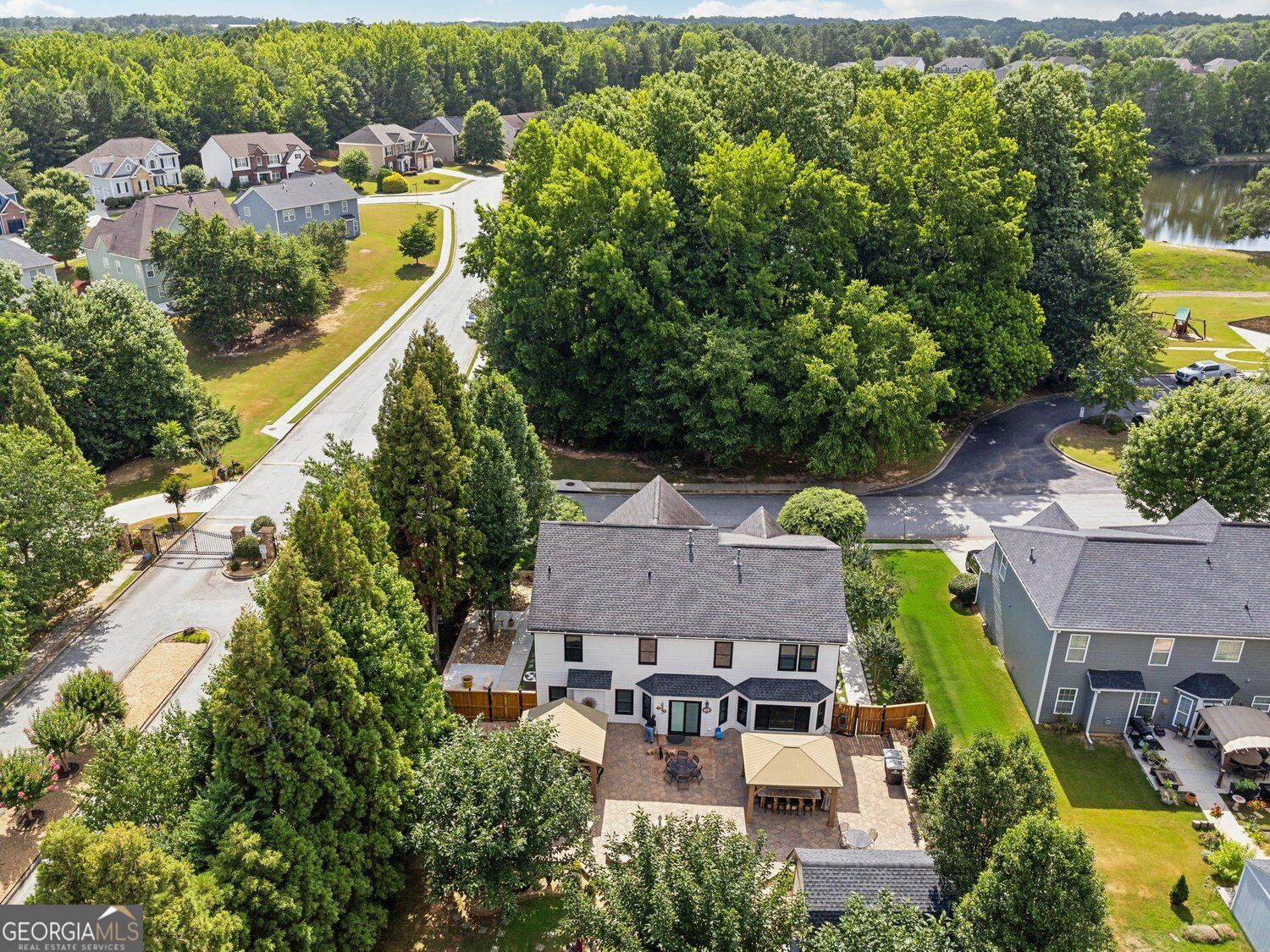 7108 Roselake Circle Property Photo 15