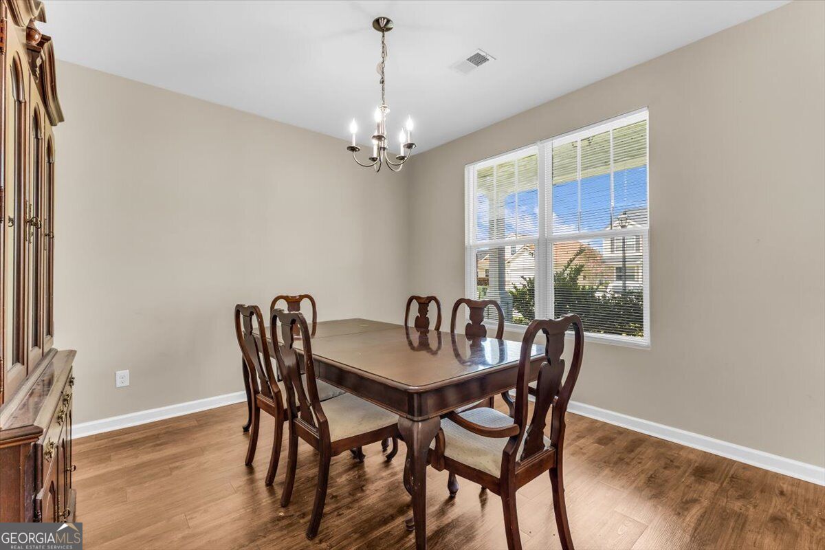 413 Lions Den Drive Property Photo 10