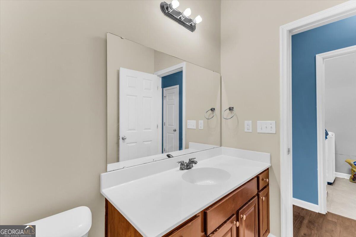 413 Lions Den Drive Property Photo 24