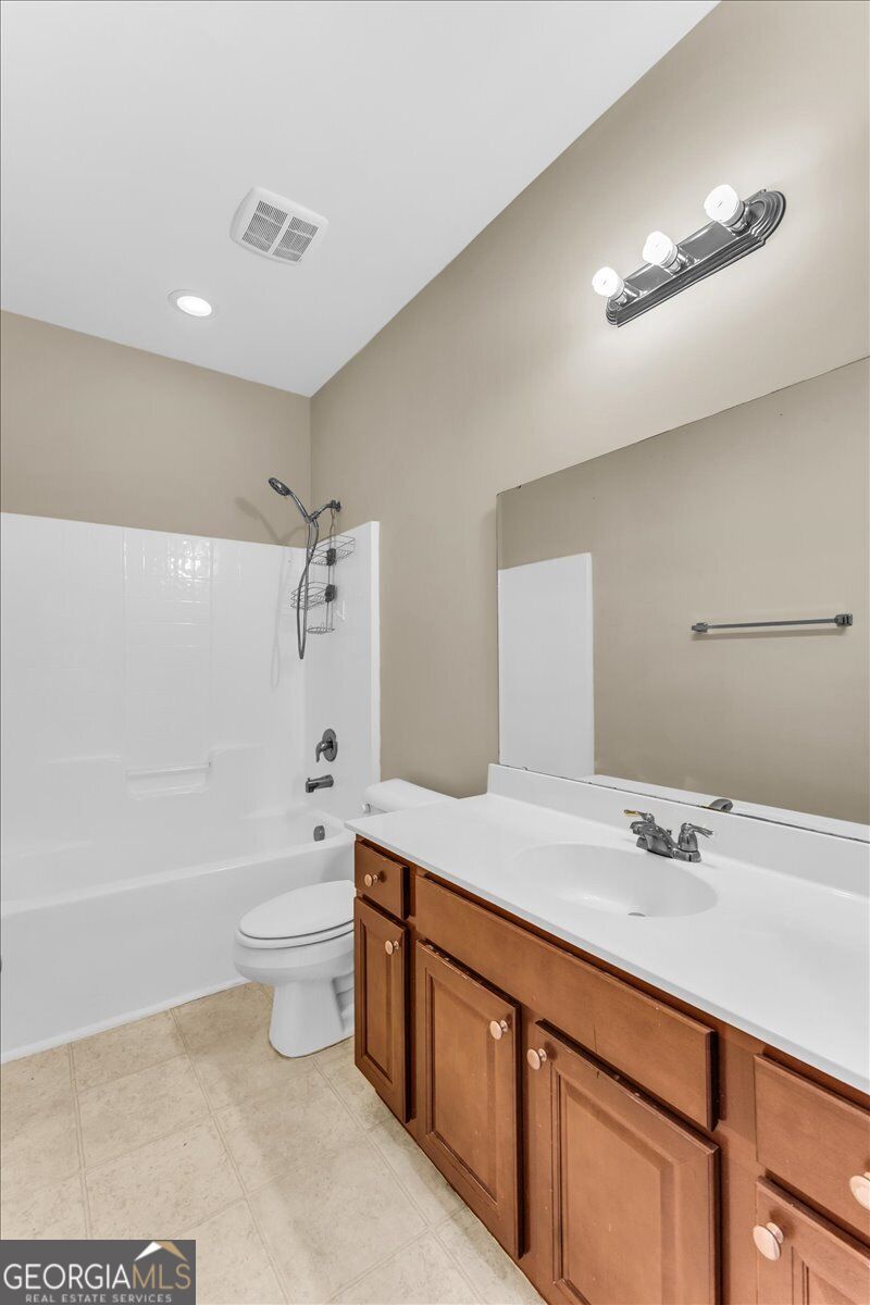 413 Lions Den Drive Property Photo 25