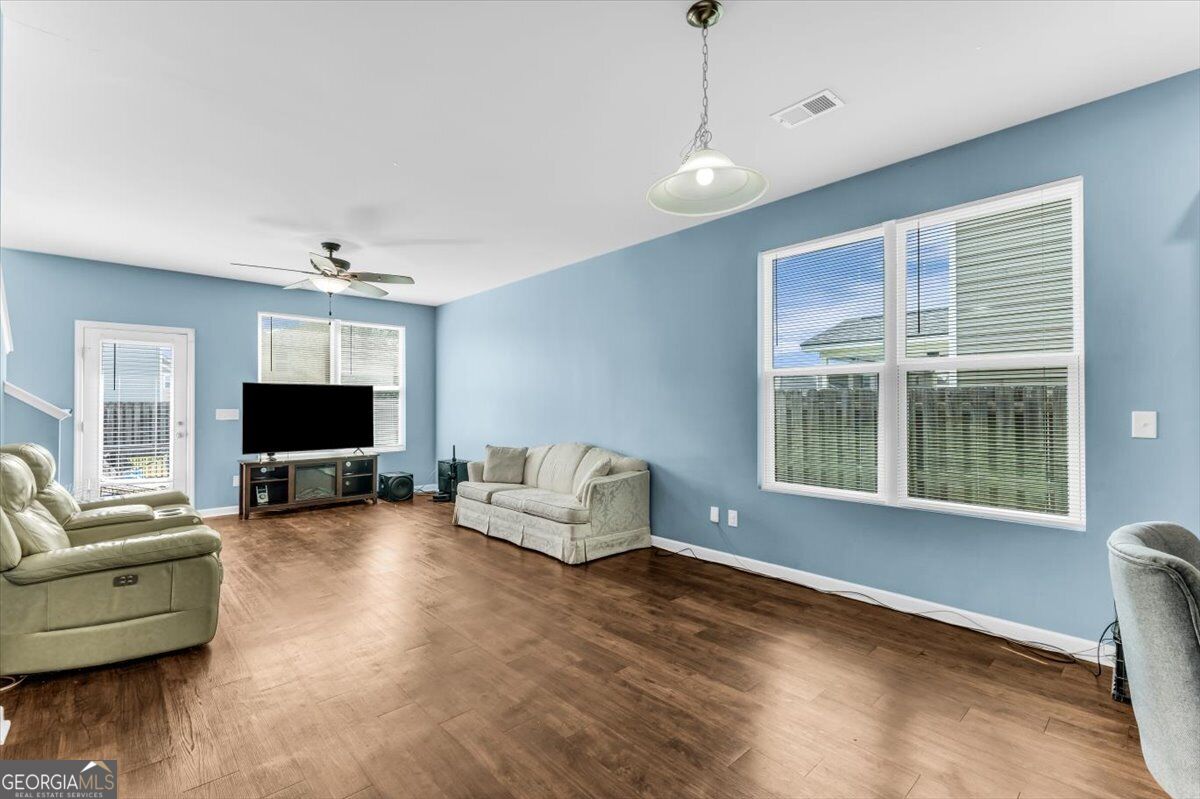 413 Lions Den Drive Property Photo 26