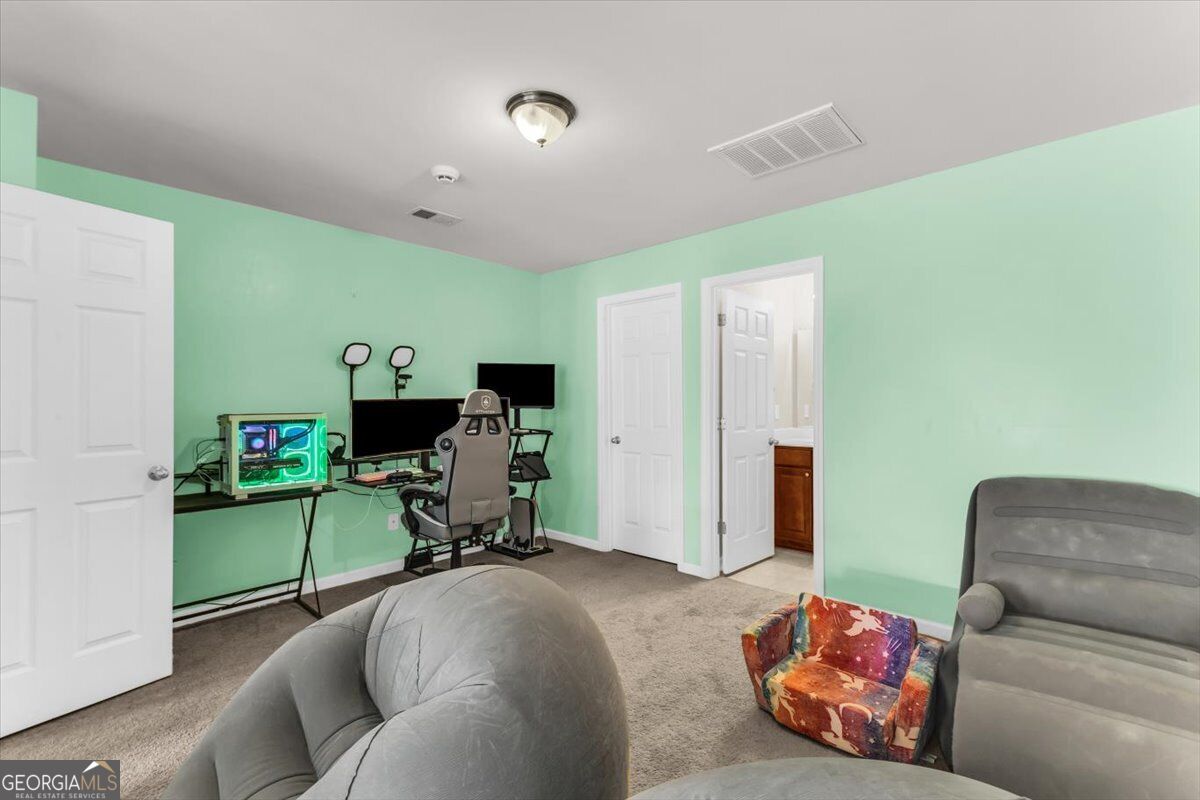 413 Lions Den Drive Property Photo 41