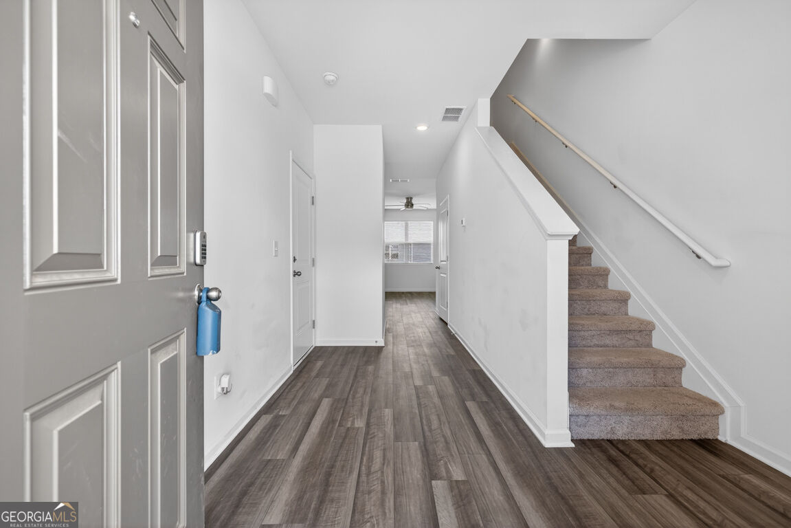 41 Rydal Way Property Photo 3