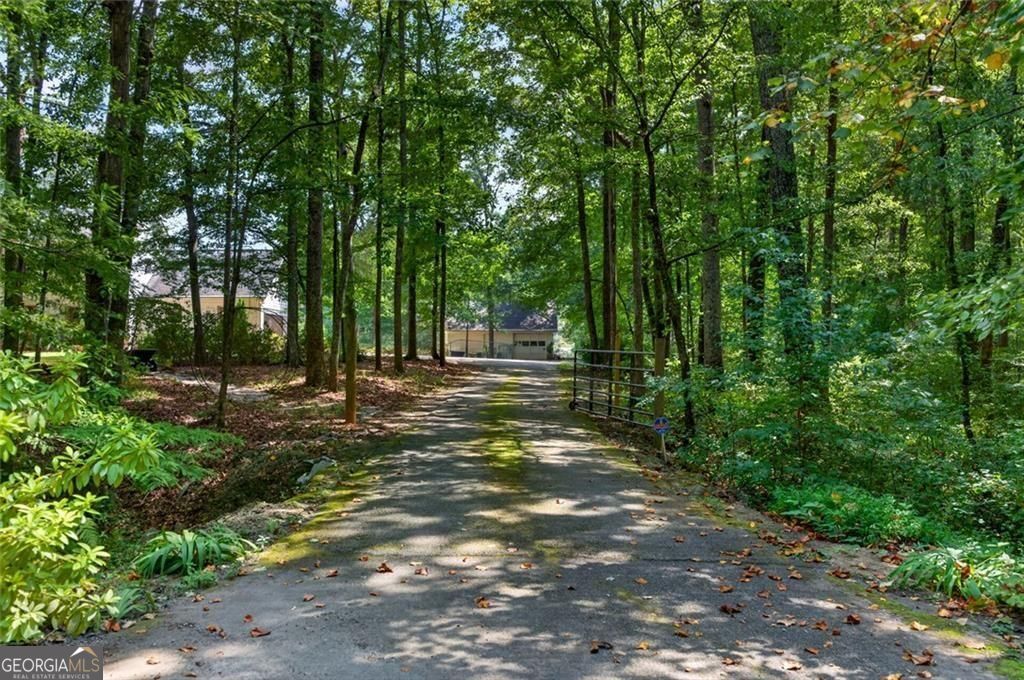961 Birdie Road Property Photo 8