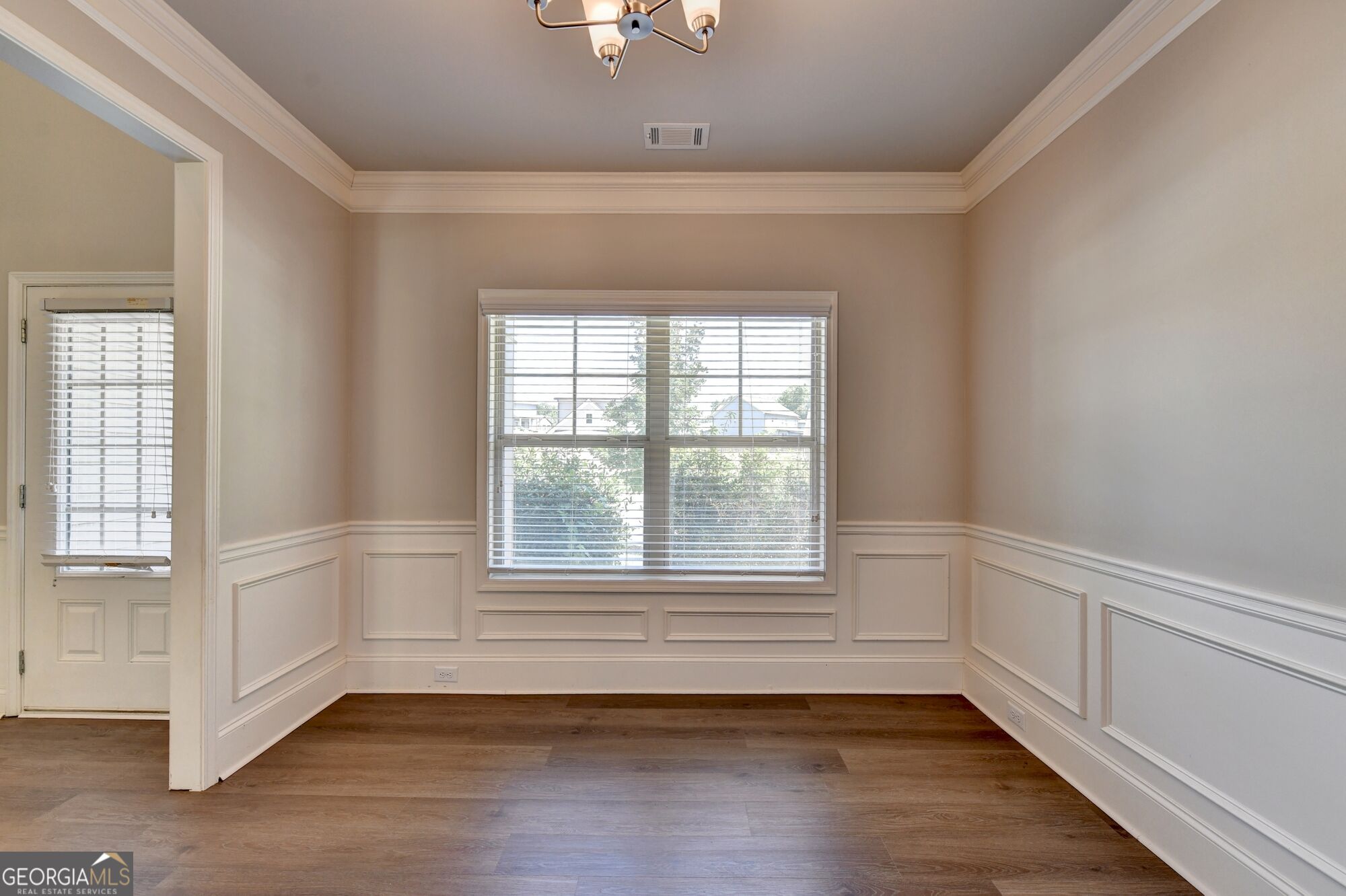 4409 Beechnut View Property Photo 7