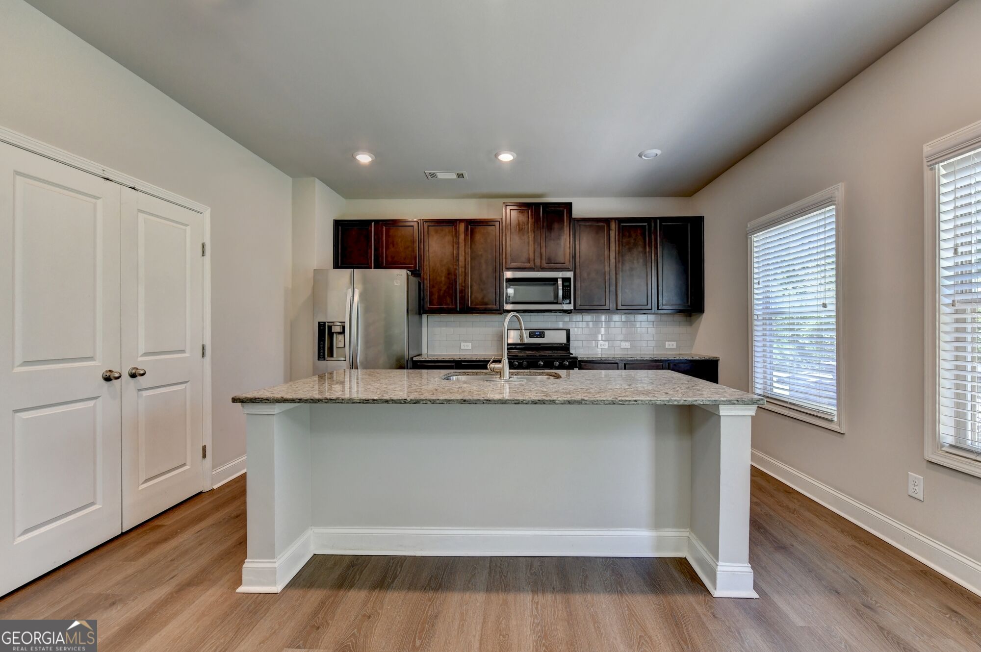 4409 Beechnut View Property Photo 12
