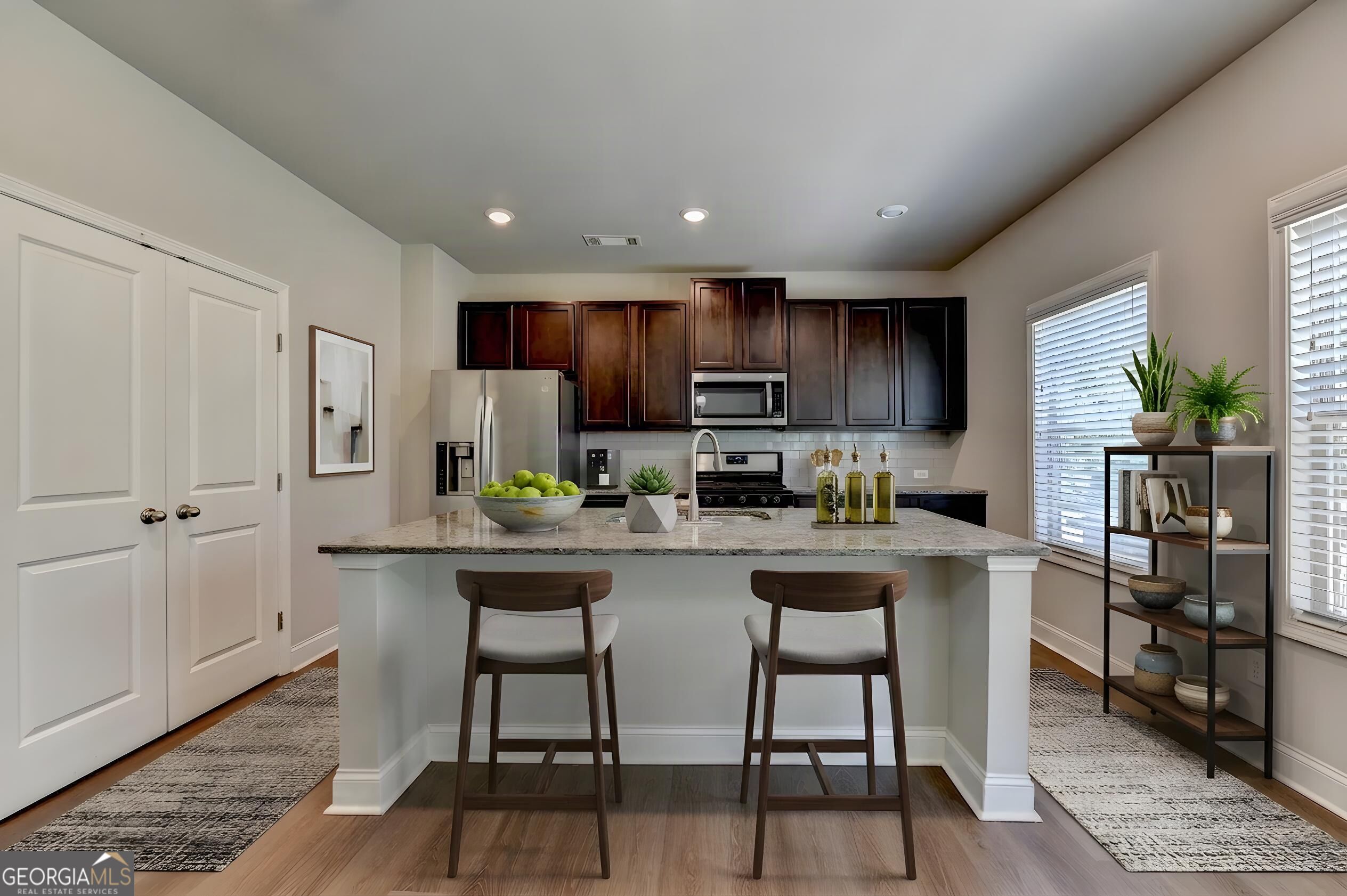 4409 Beechnut View Property Photo 13