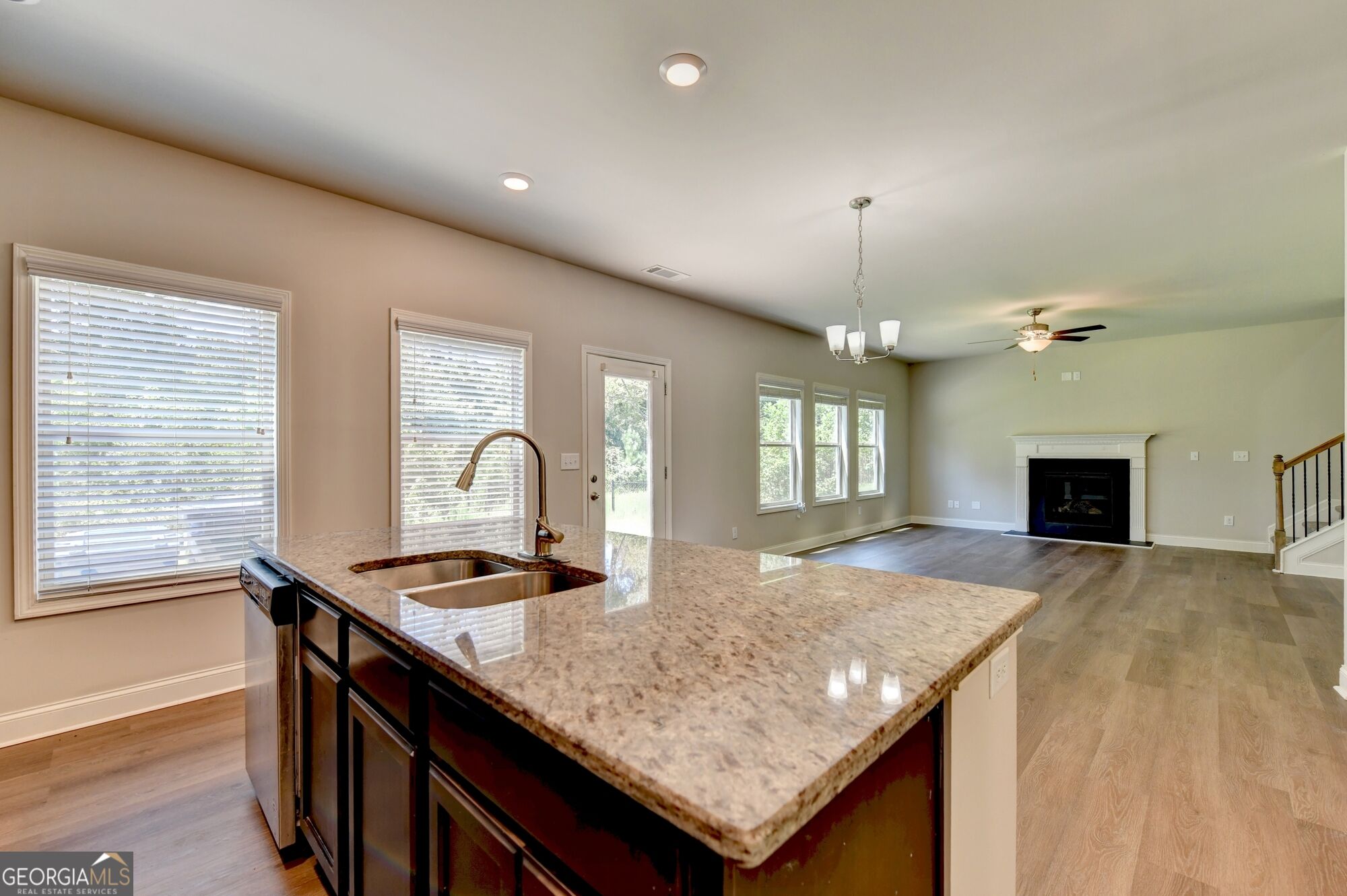 4409 Beechnut View Property Photo 18