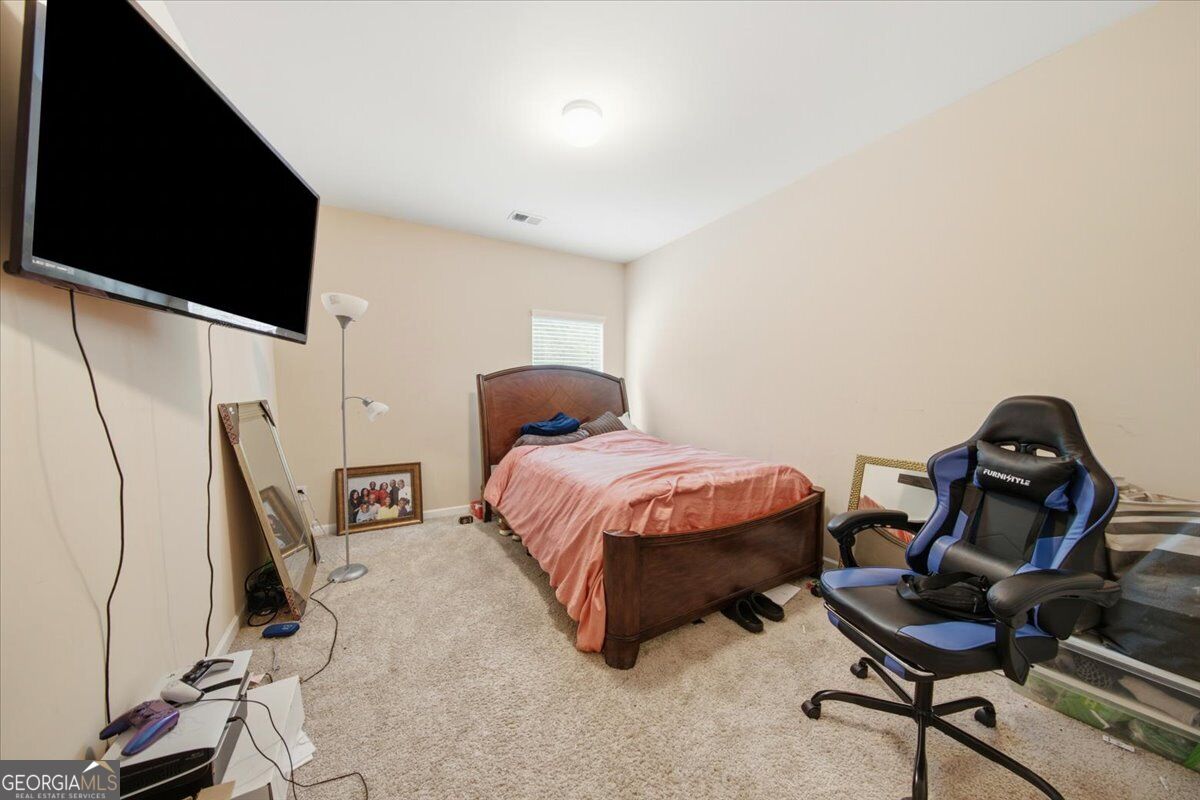 1126 Paramount Drive Property Photo 22