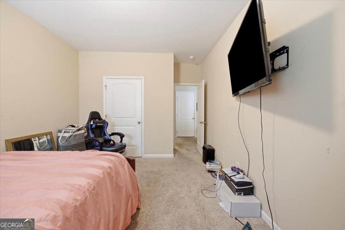 1126 Paramount Drive Property Photo 23
