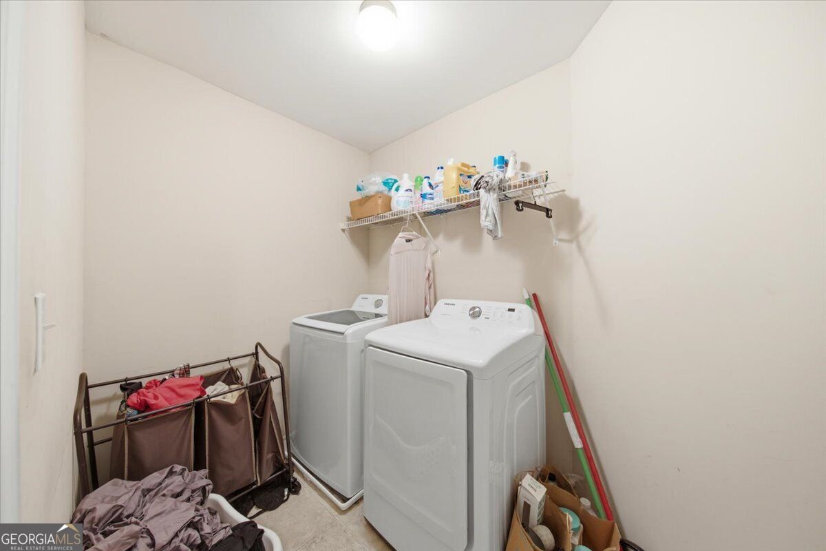 1126 Paramount Drive Property Photo 26