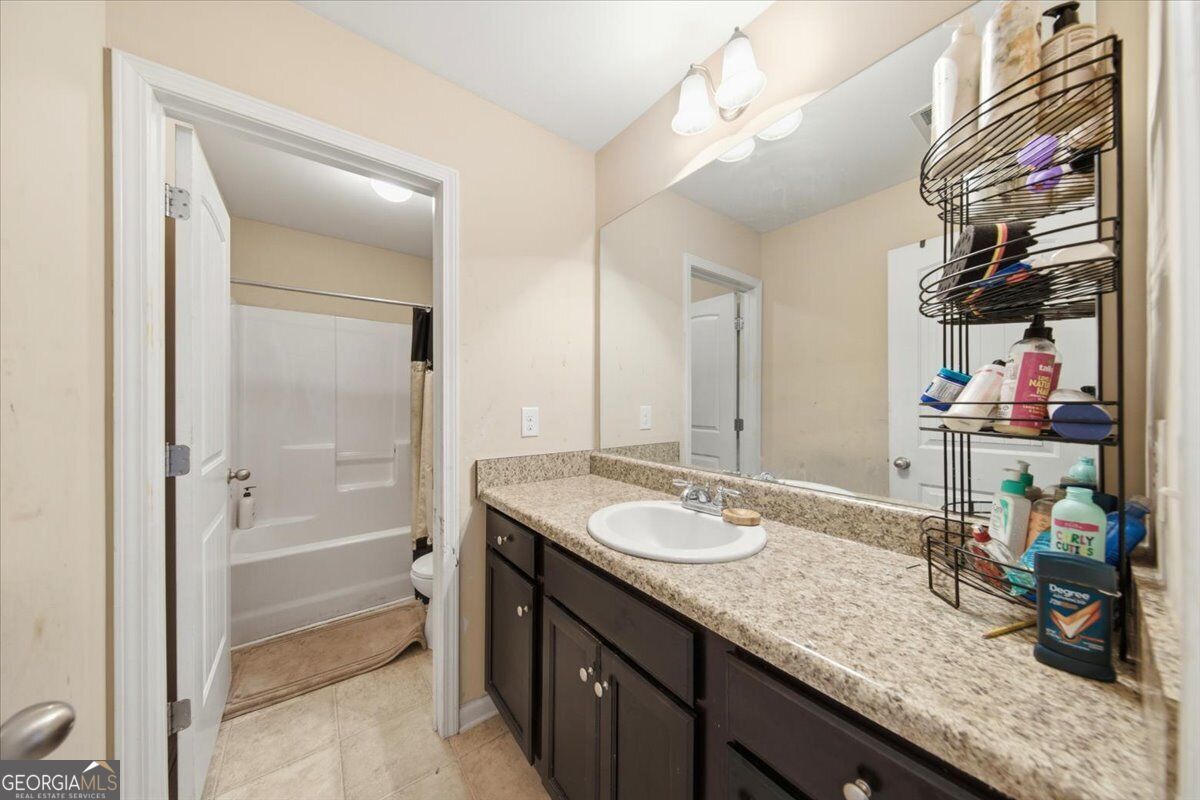 1126 Paramount Drive Property Photo 27