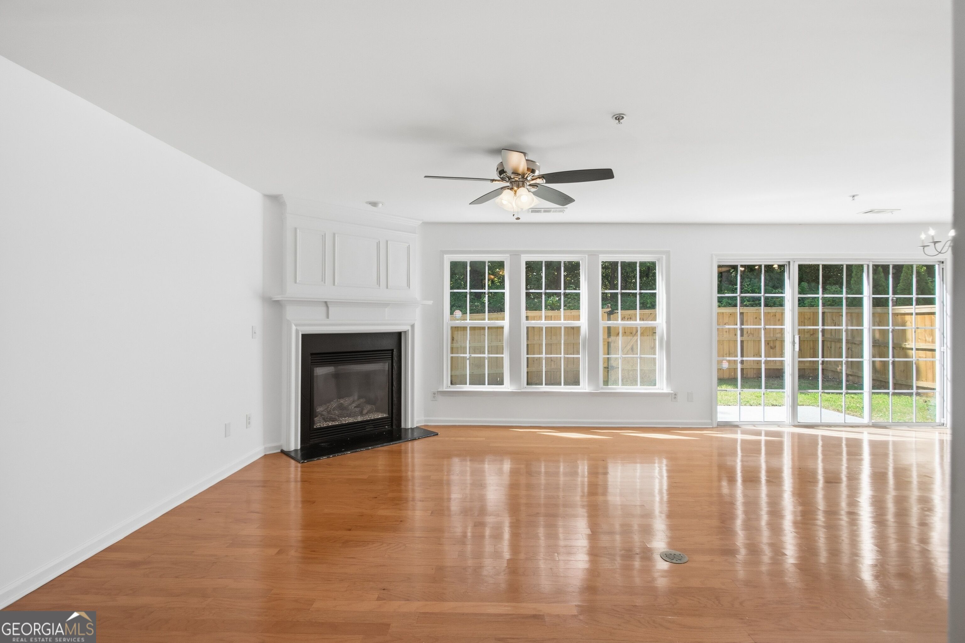 313 Balaban Circle Property Photo 3
