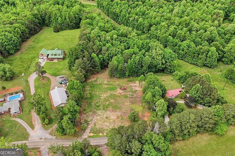 977 Sardis Road Property Photo 4