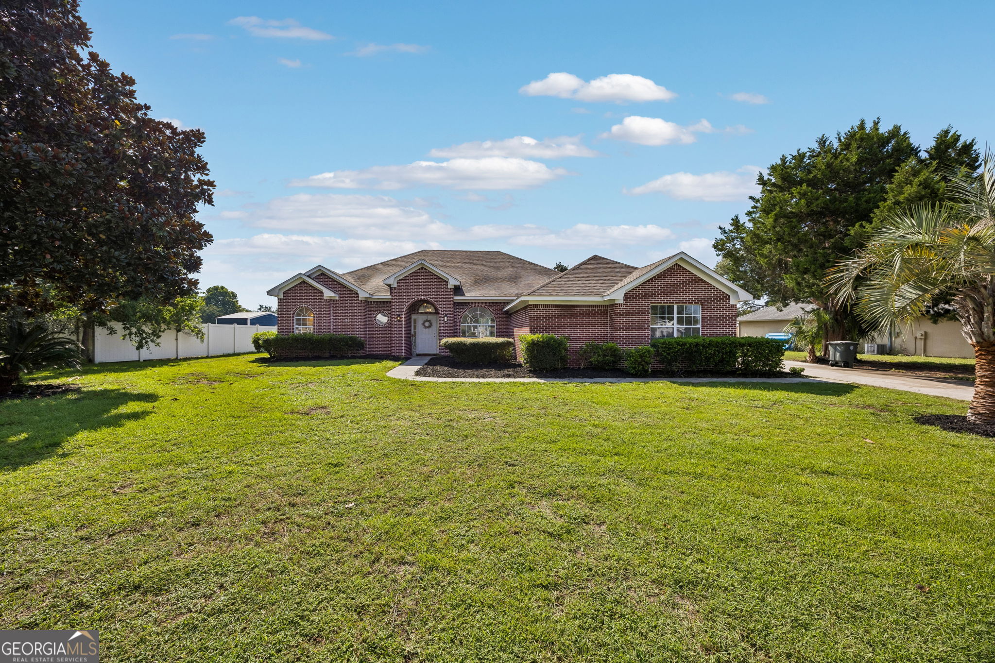 117 Lake Manor Drive Property Photo 1