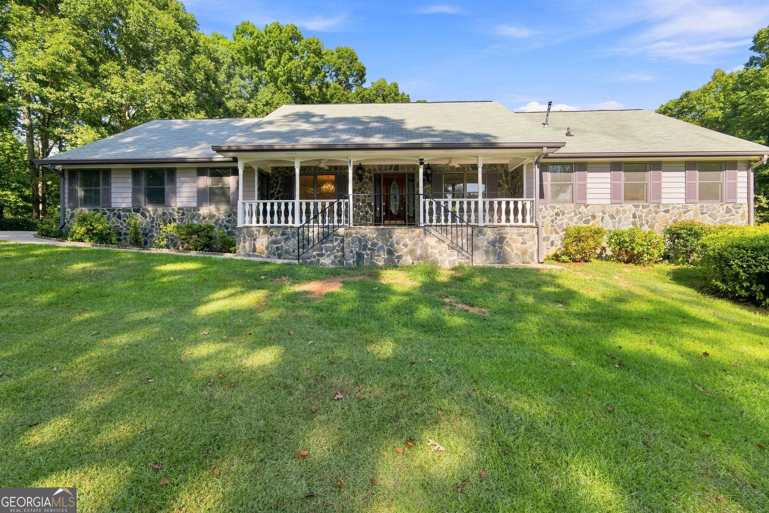 706 Fredonia Church Road Property Photo 1