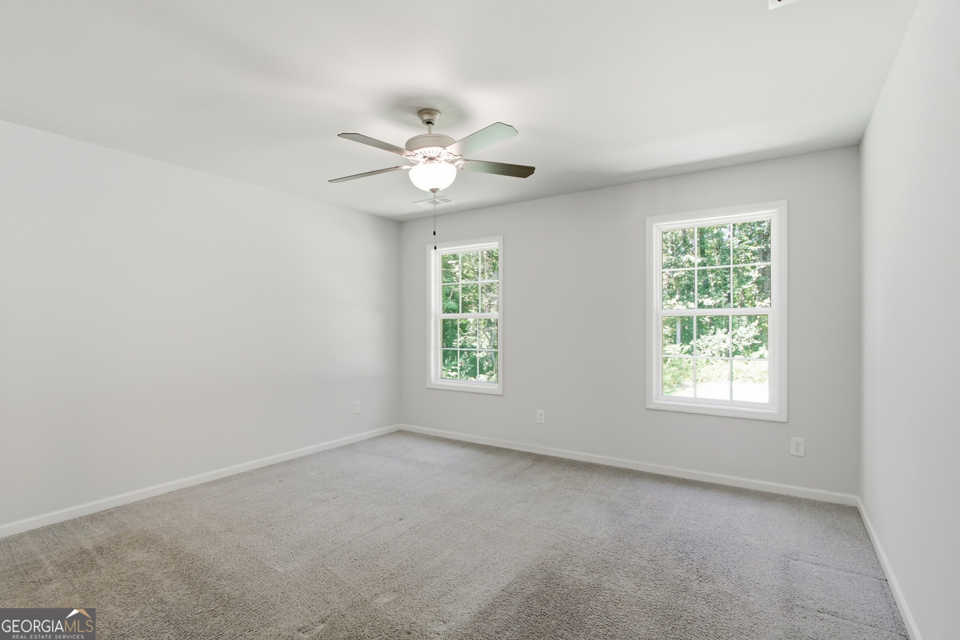 522 Mountain Creek Drive Property Photo 3