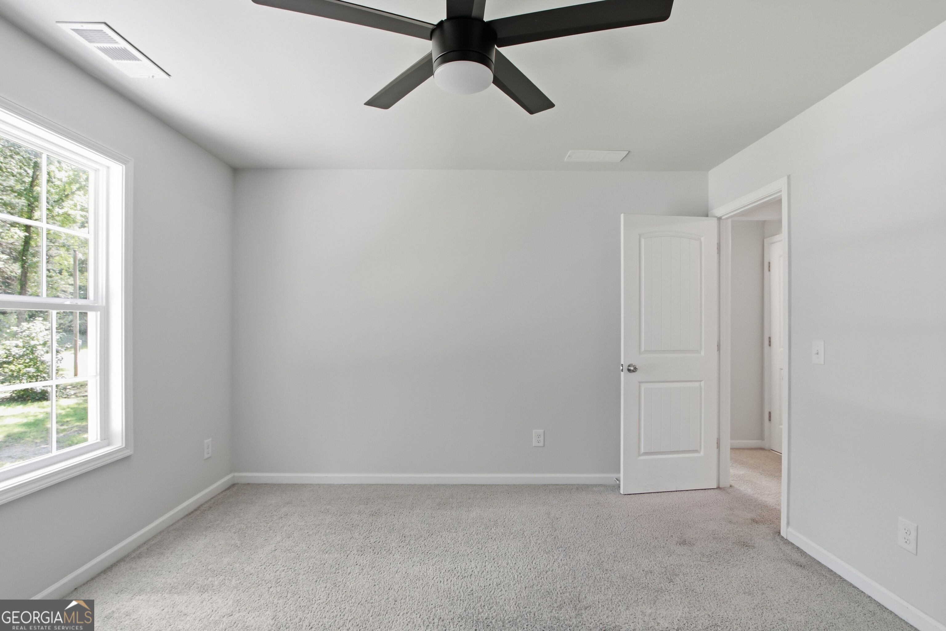 522 Mountain Creek Drive Property Photo 18