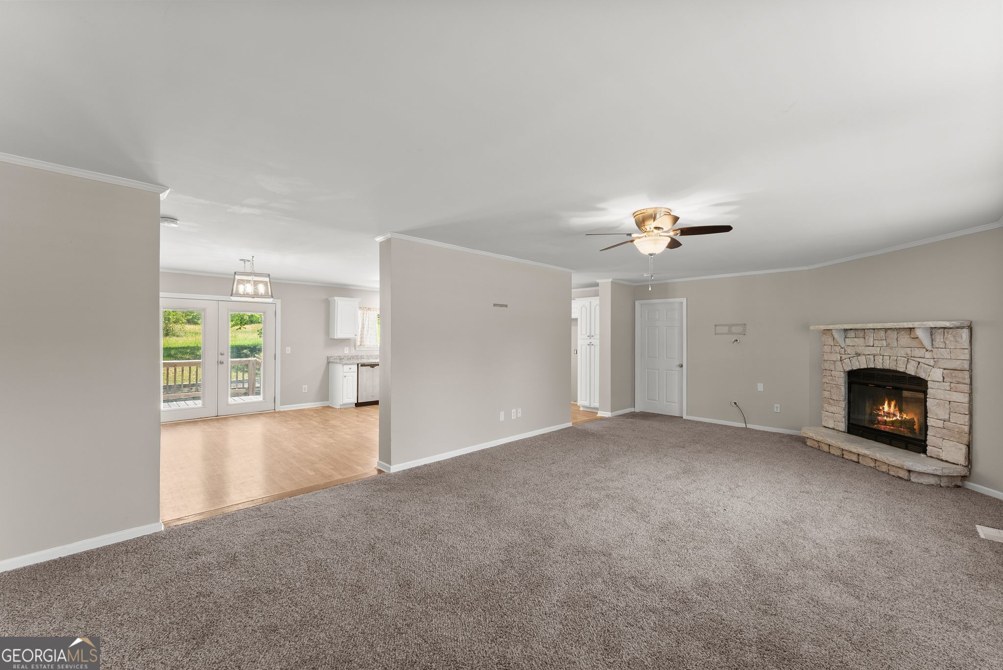 82 Bobbys Drive Property Photo 9