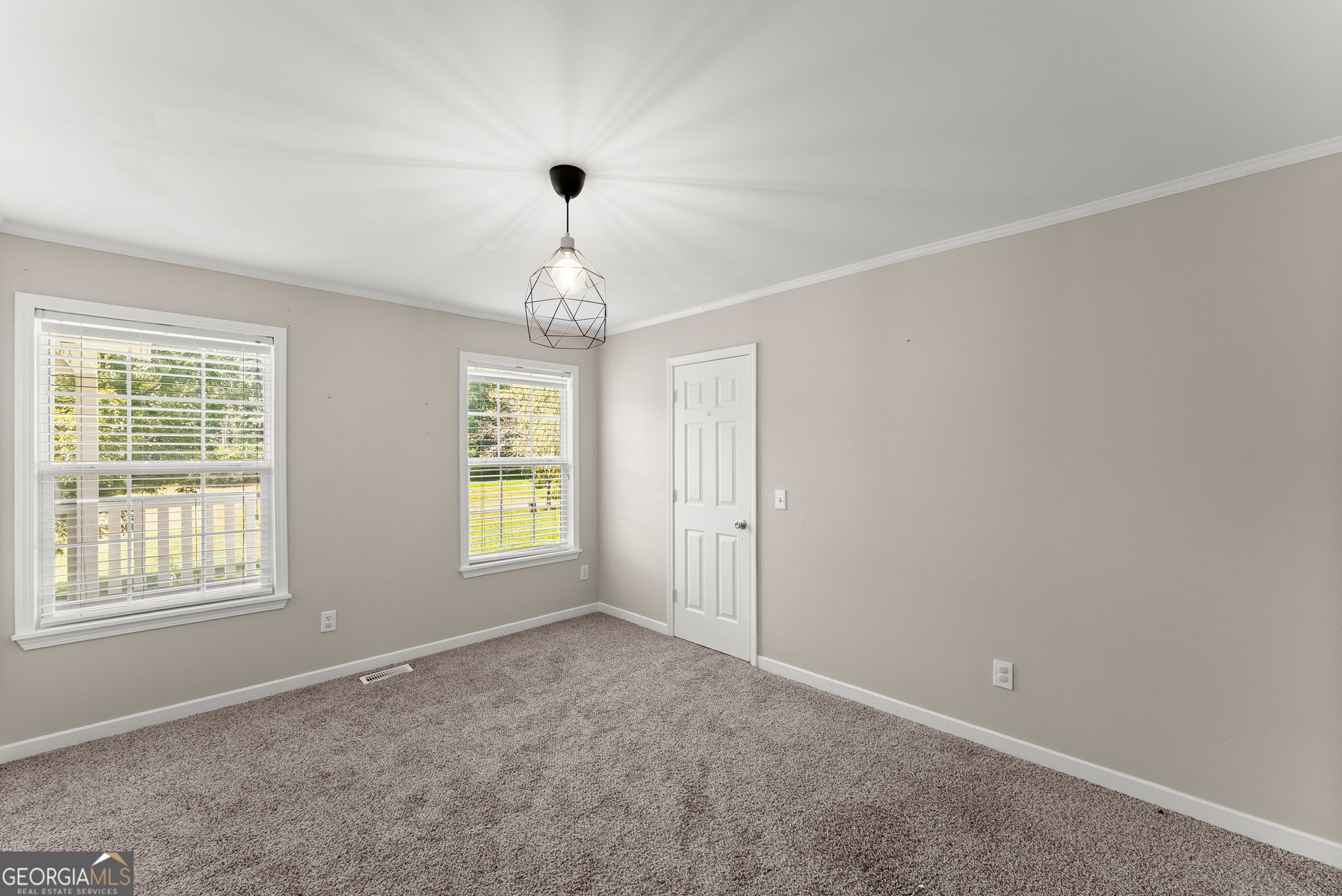 82 Bobbys Drive Property Photo 25