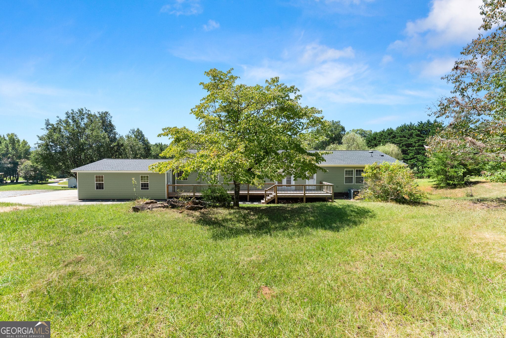 82 Bobbys Drive Property Photo 38