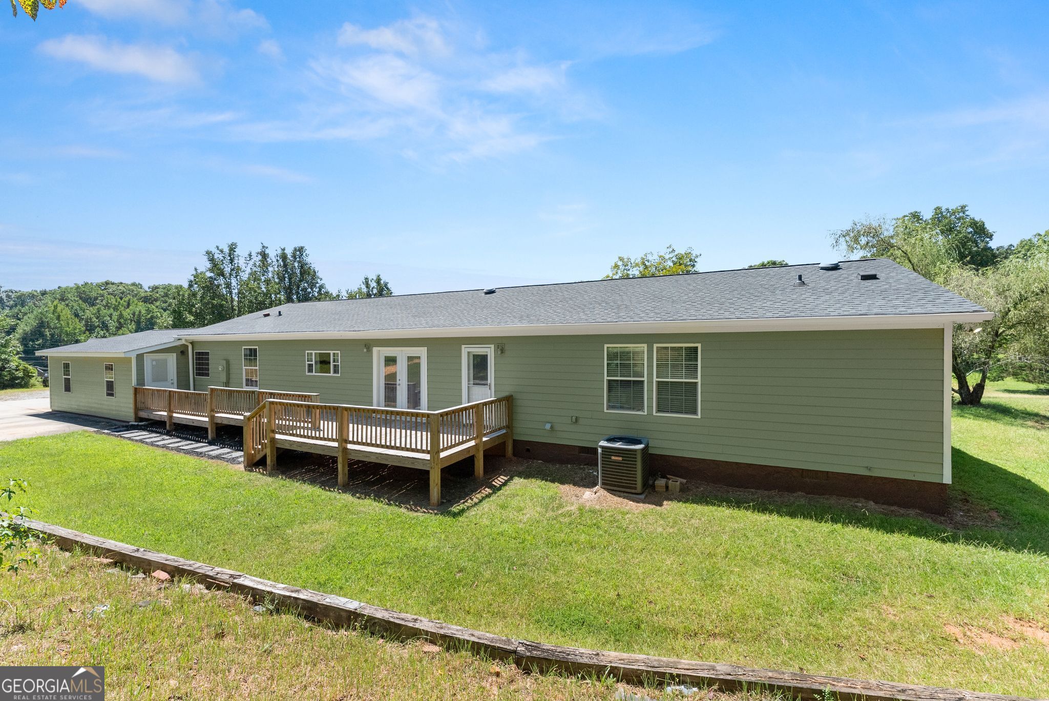 82 Bobbys Drive Property Photo 41