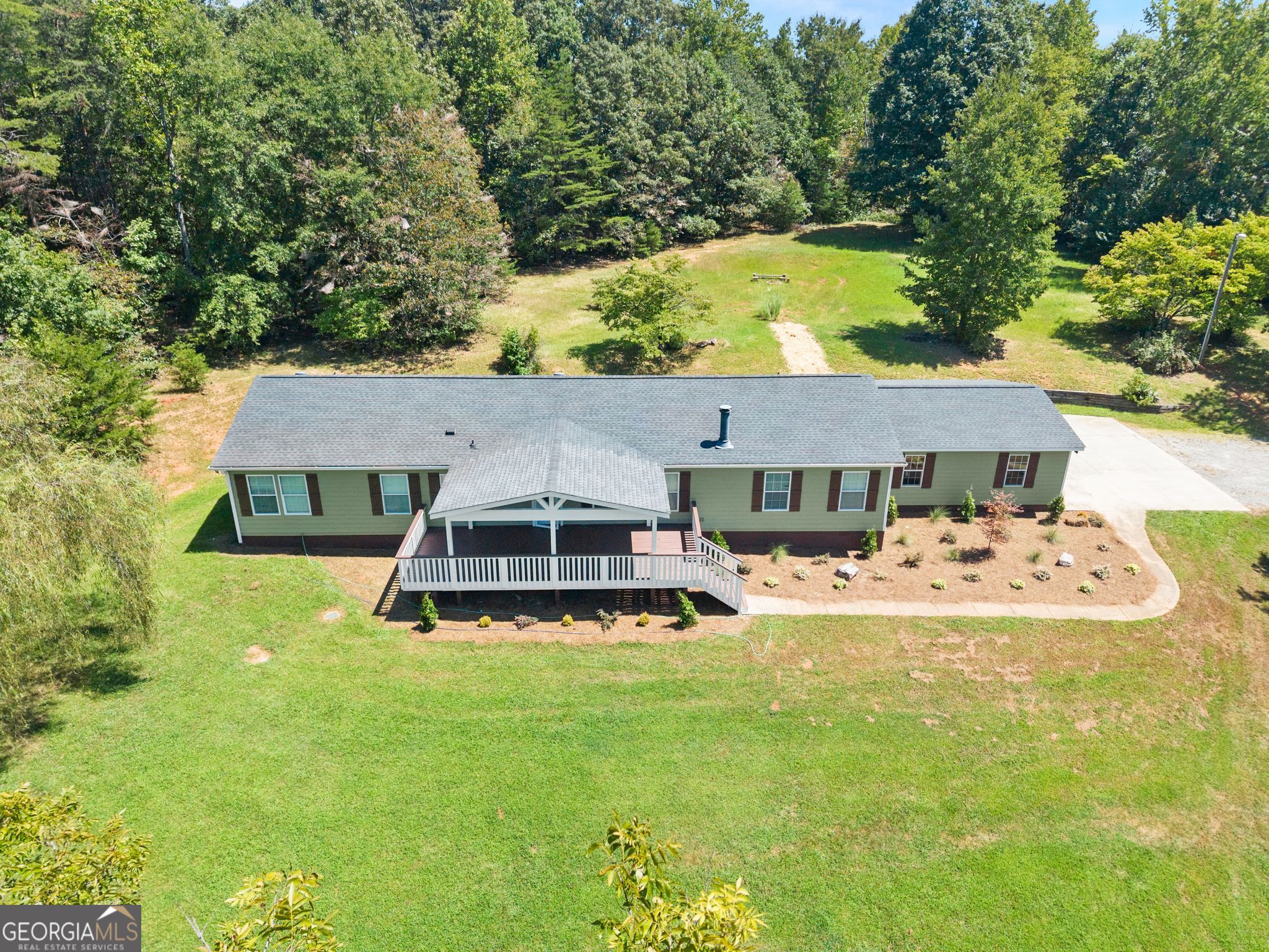 82 Bobbys Drive Property Photo 44