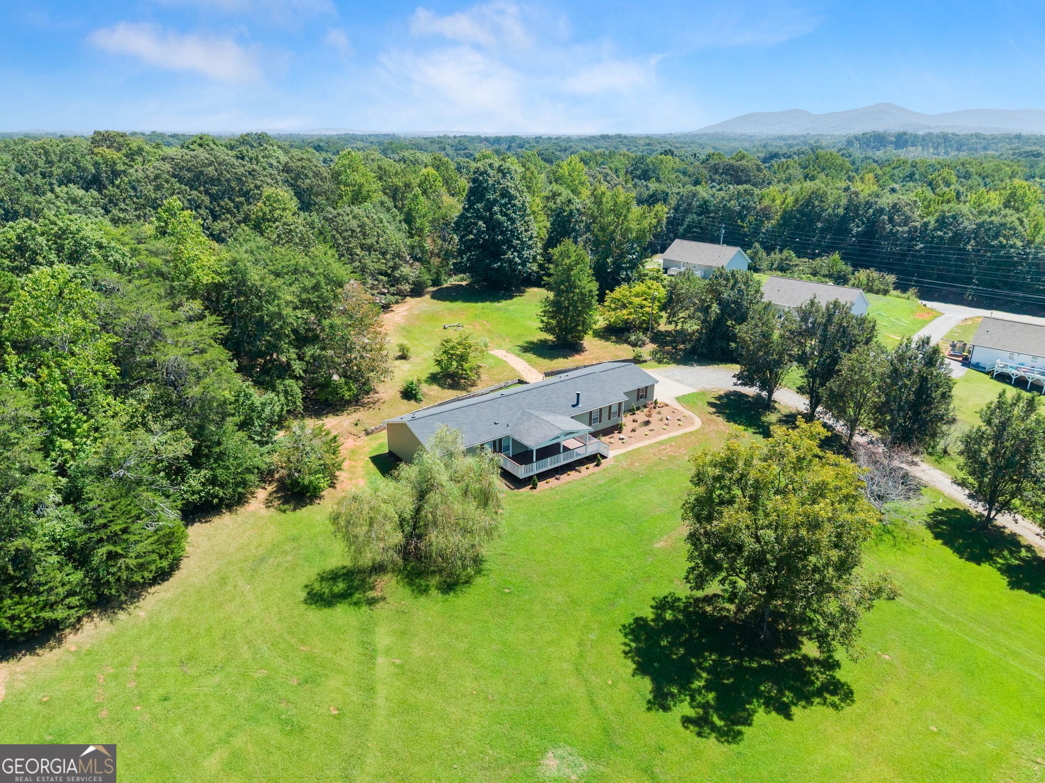 82 Bobbys Drive Property Photo 46