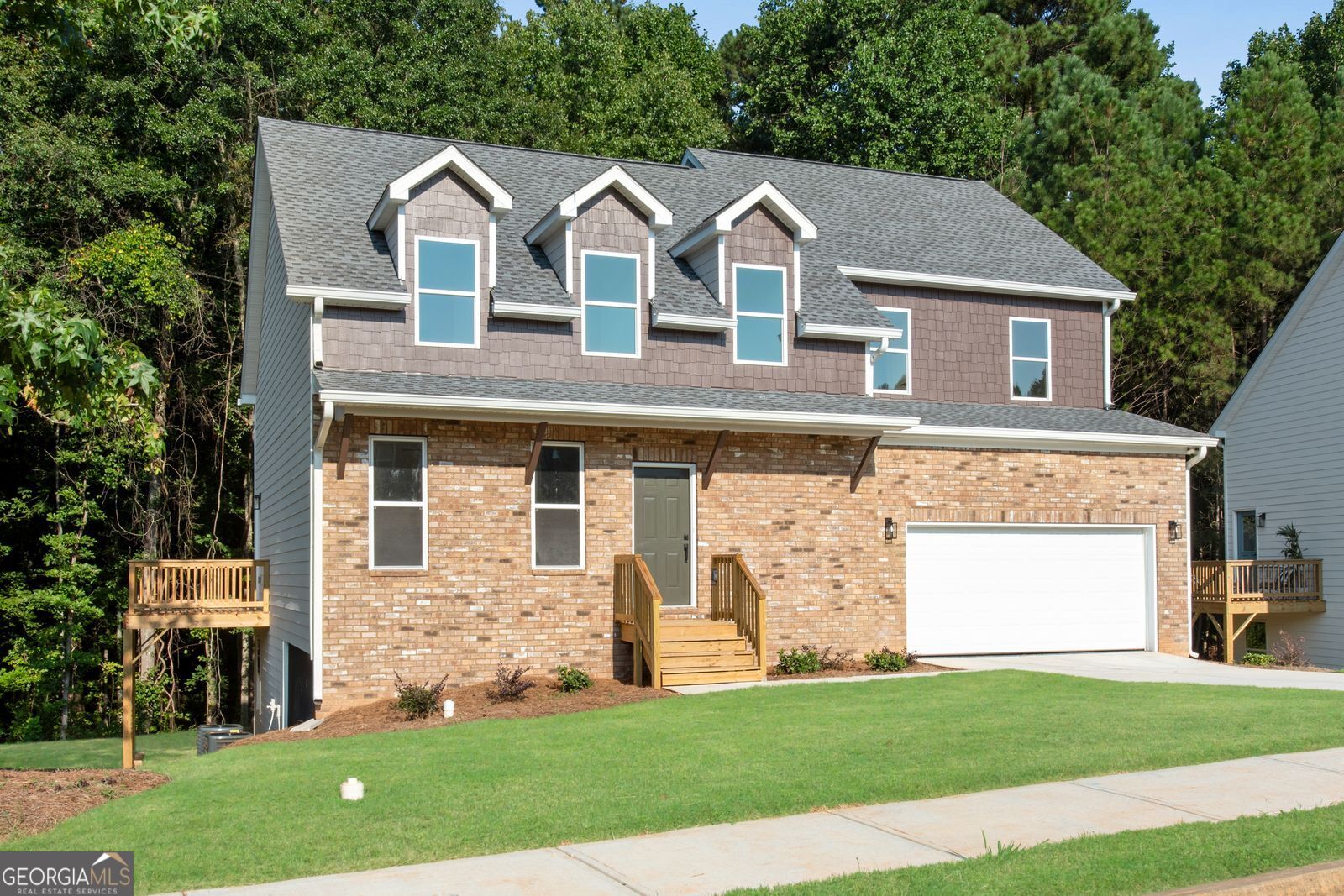 3402 Ashford Loop Property Photo 2