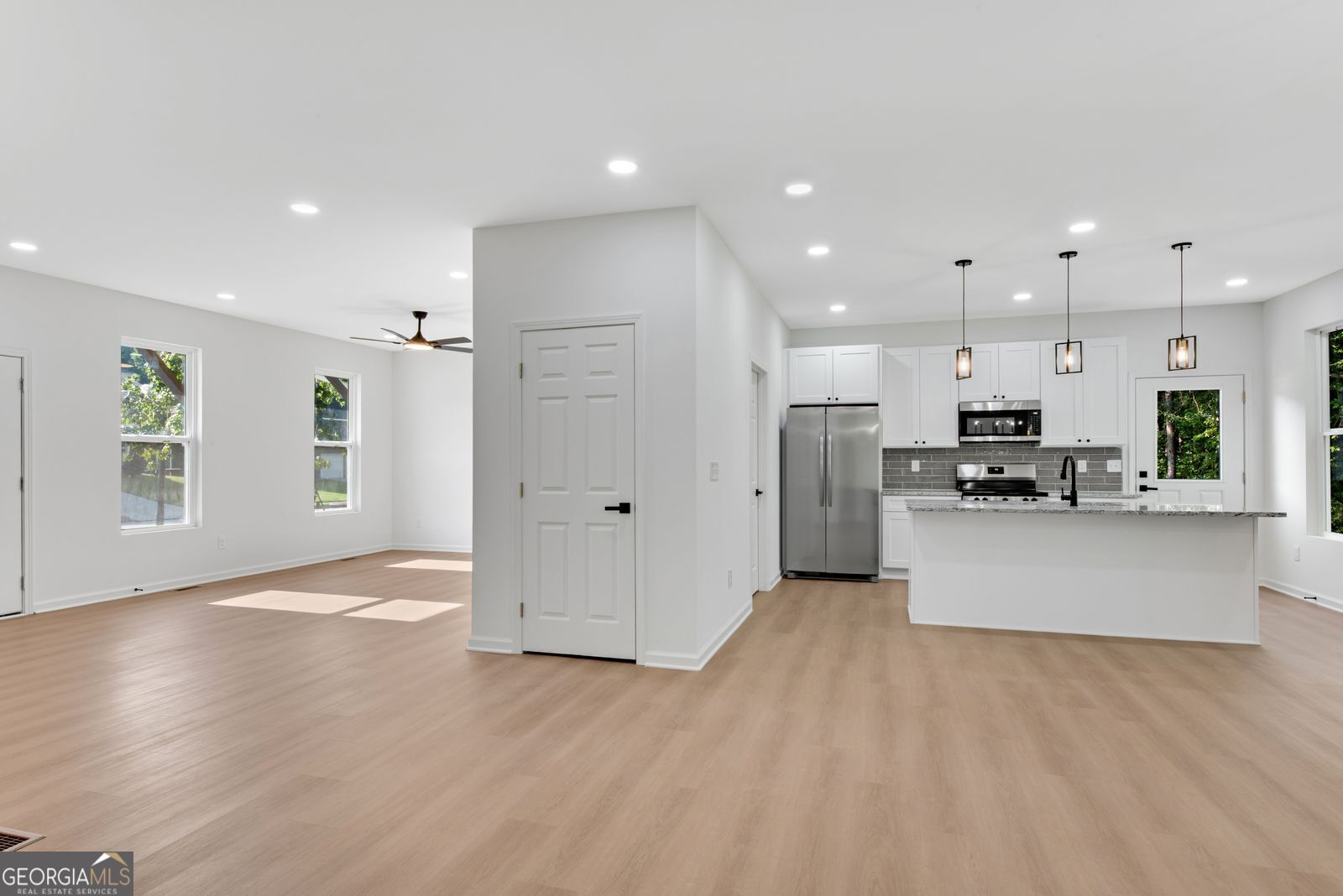 3402 Ashford Loop Property Photo 8