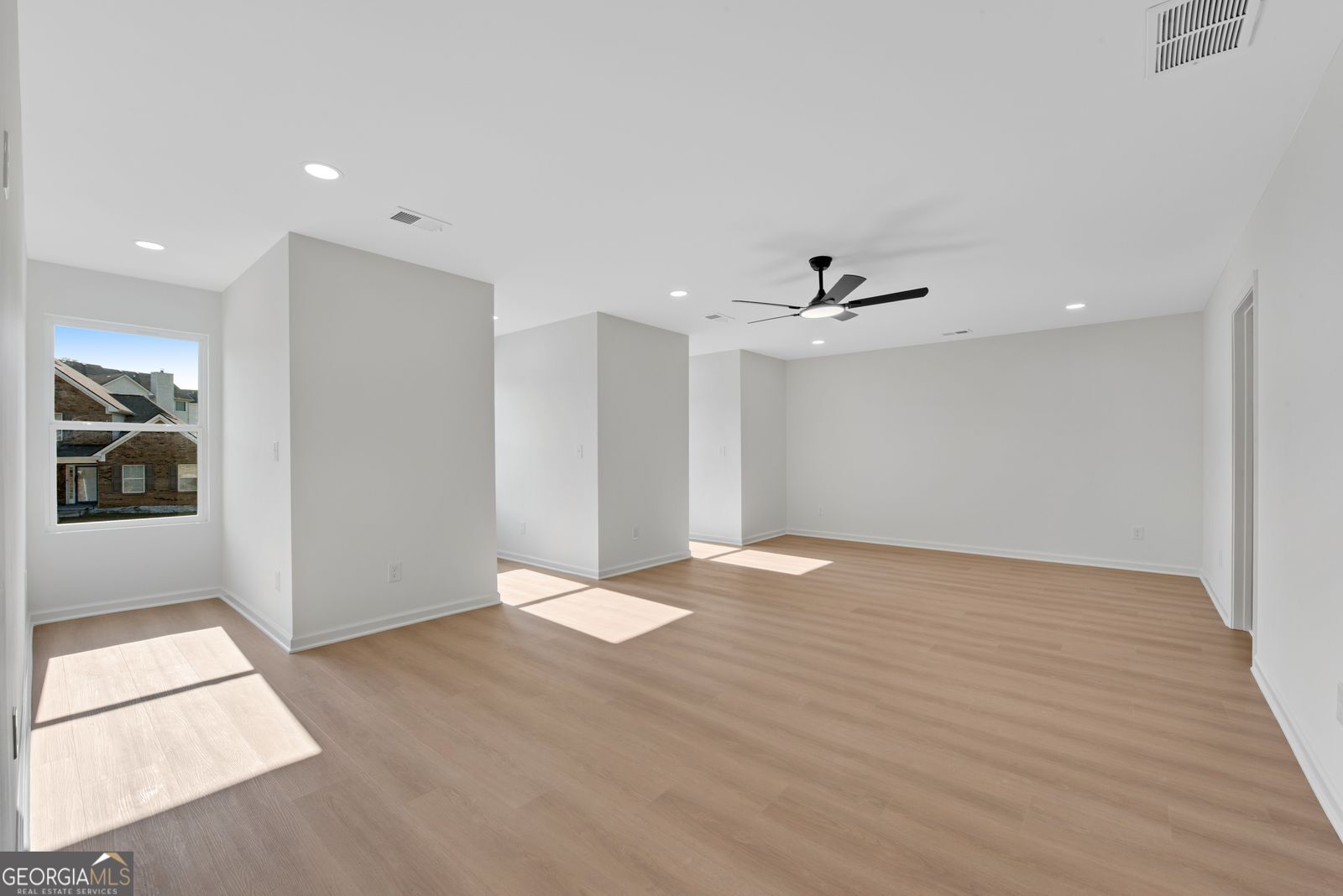 3402 Ashford Loop Property Photo 19