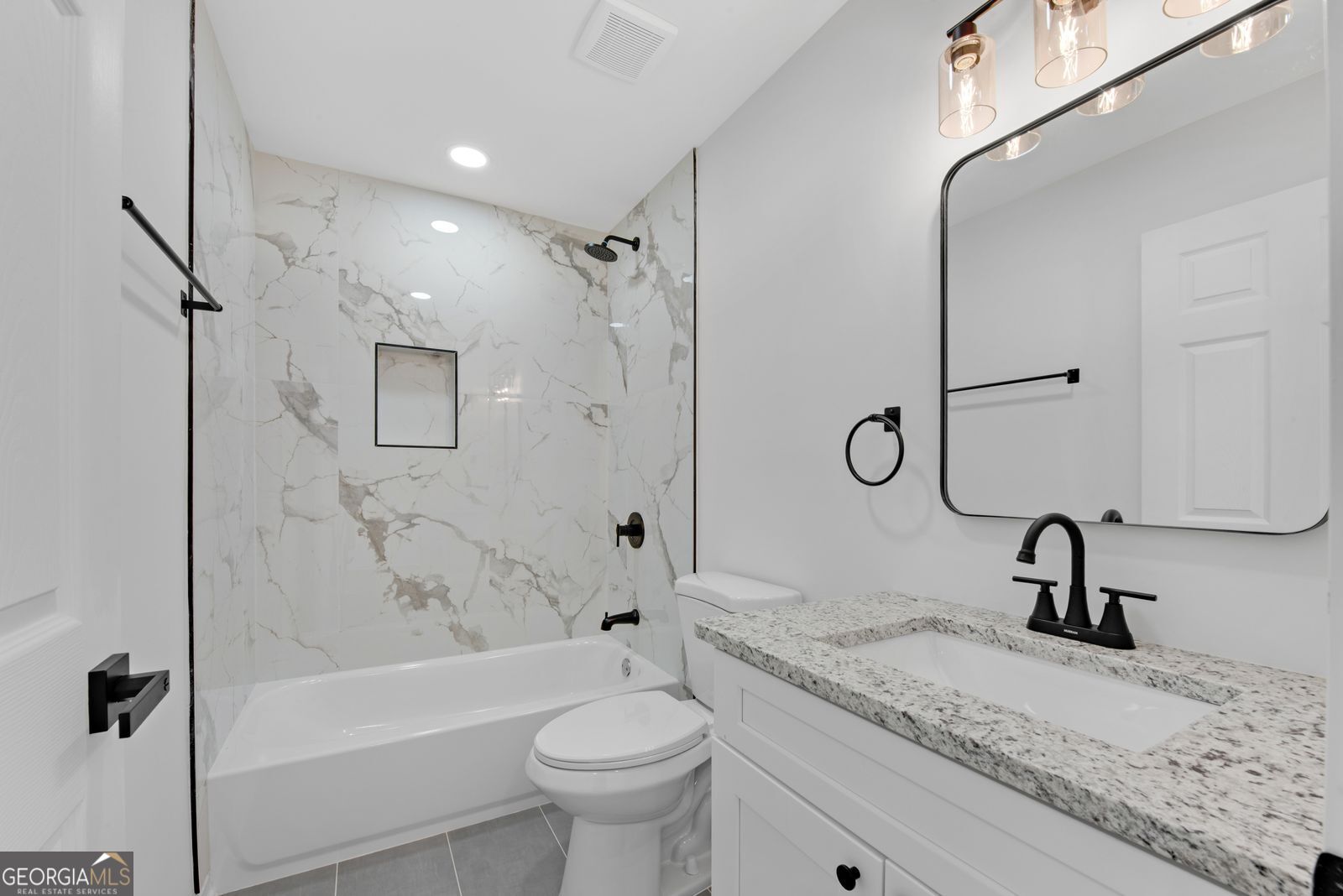 3402 Ashford Loop Property Photo 29