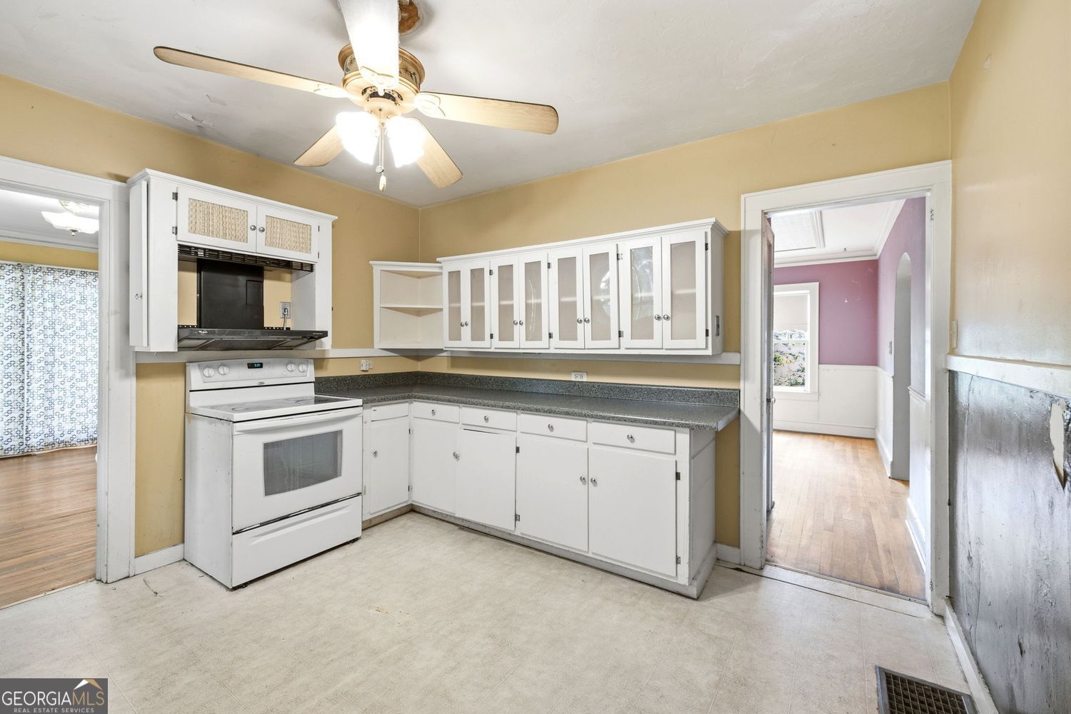 1215 Morningside Drive Property Photo 12