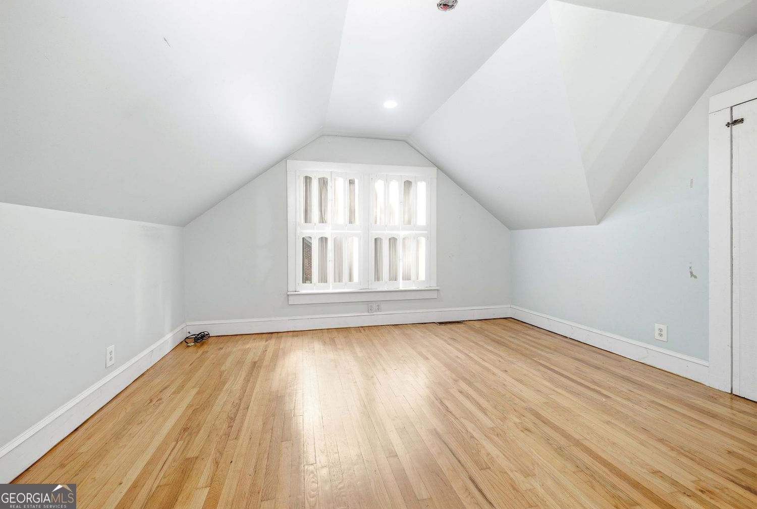 1215 Morningside Drive Property Photo 19