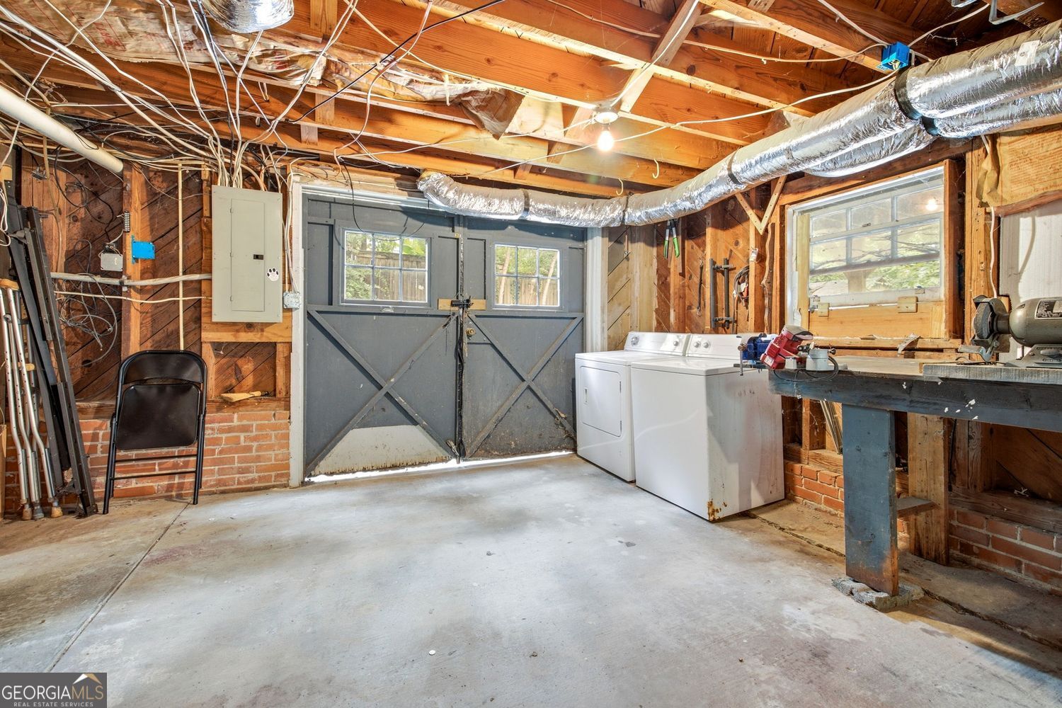 1215 Morningside Drive Property Photo 28