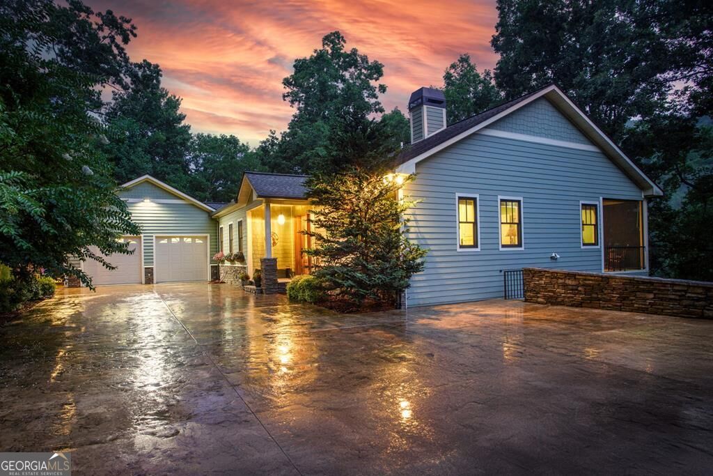 605 Owl Creek Road Property Photo 1