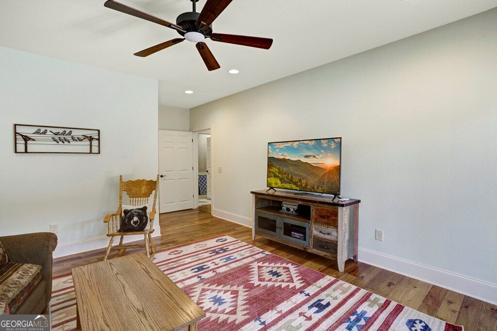 605 Owl Creek Road Property Photo 38