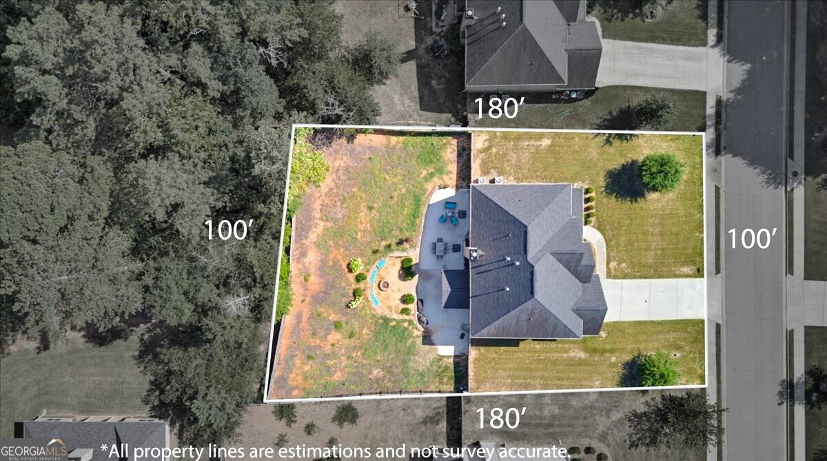 136 Delwood Drive Property Photo 6